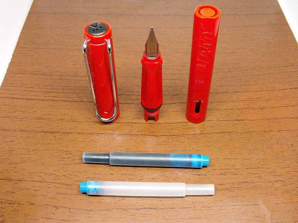 Disassembling-Lamy-Safari-Parts